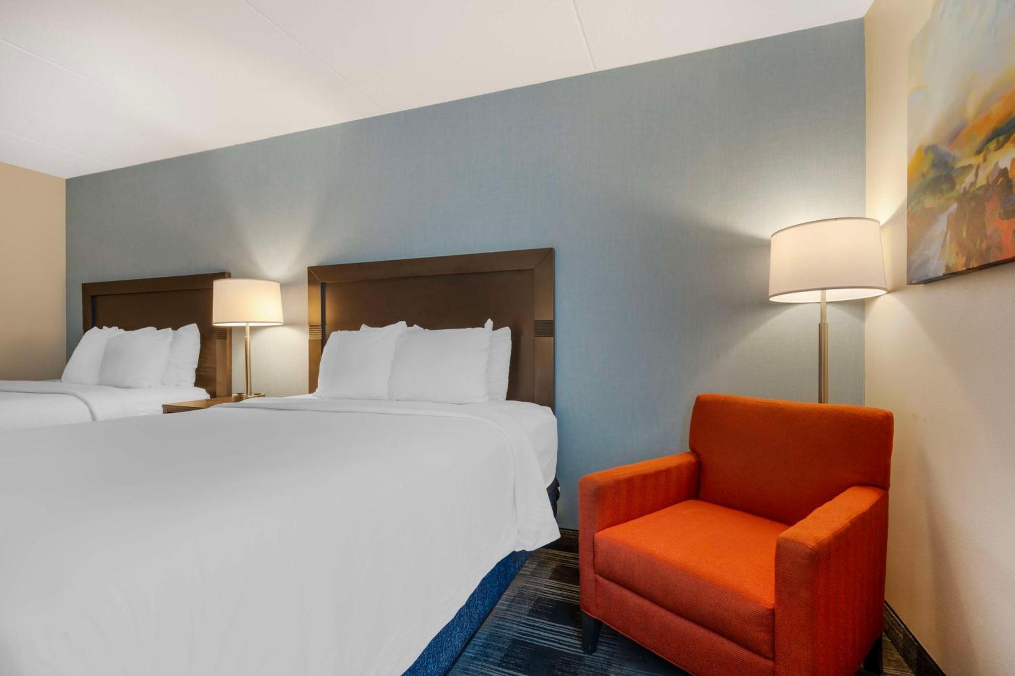 Western Alexandria Belvoir 3*