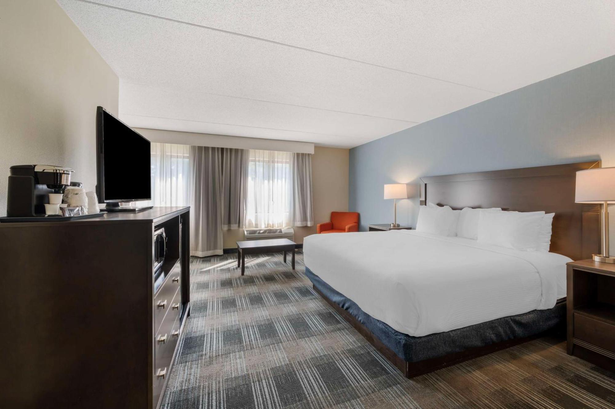 Western Alexandria Belvoir Hotel 3*